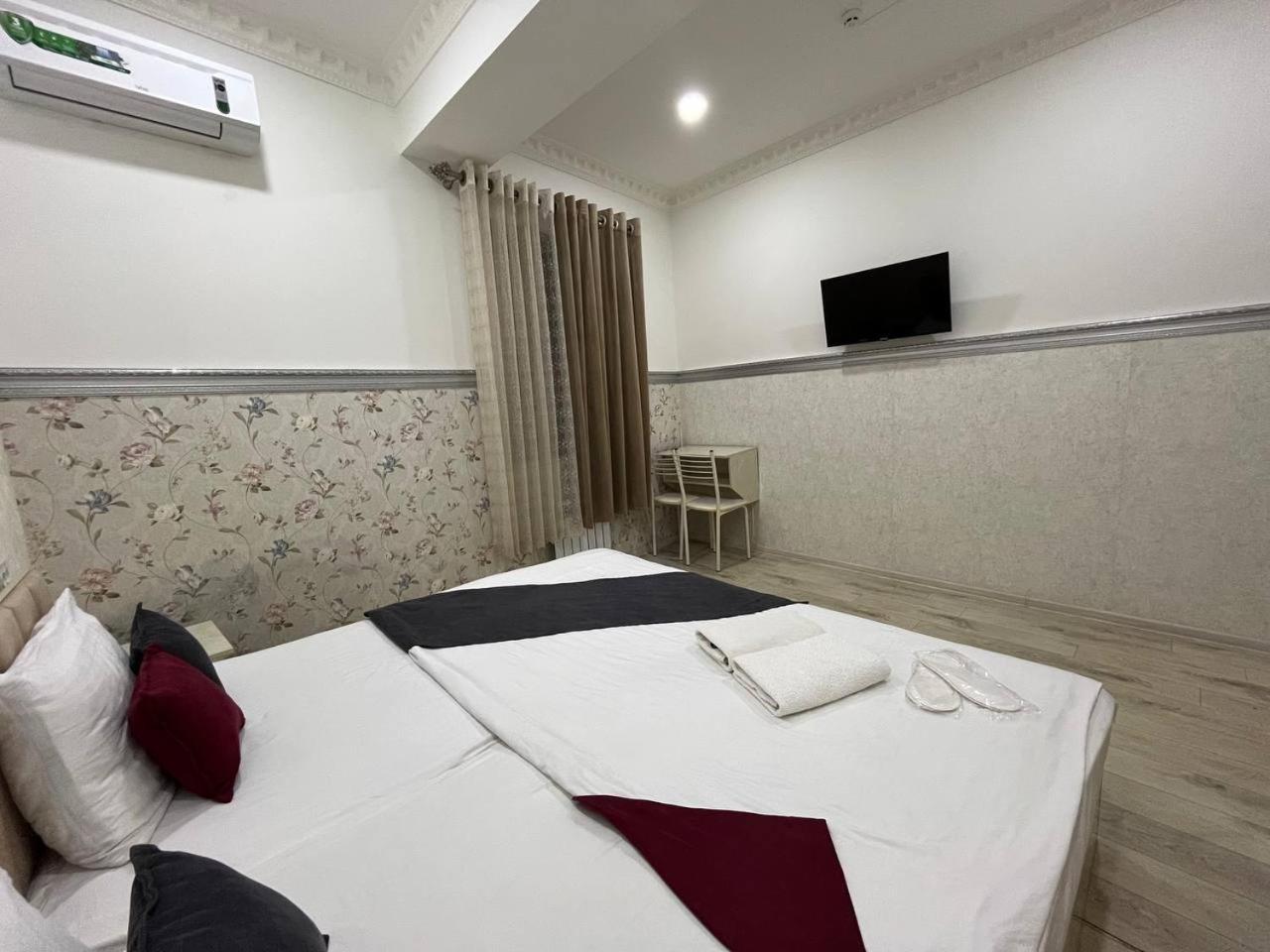 Fenix Hotel Tashkent Exterior photo